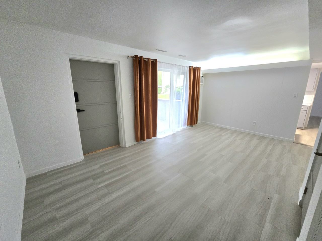 1750 Cromwell Dr #1750-1 - Photo 5 of 30