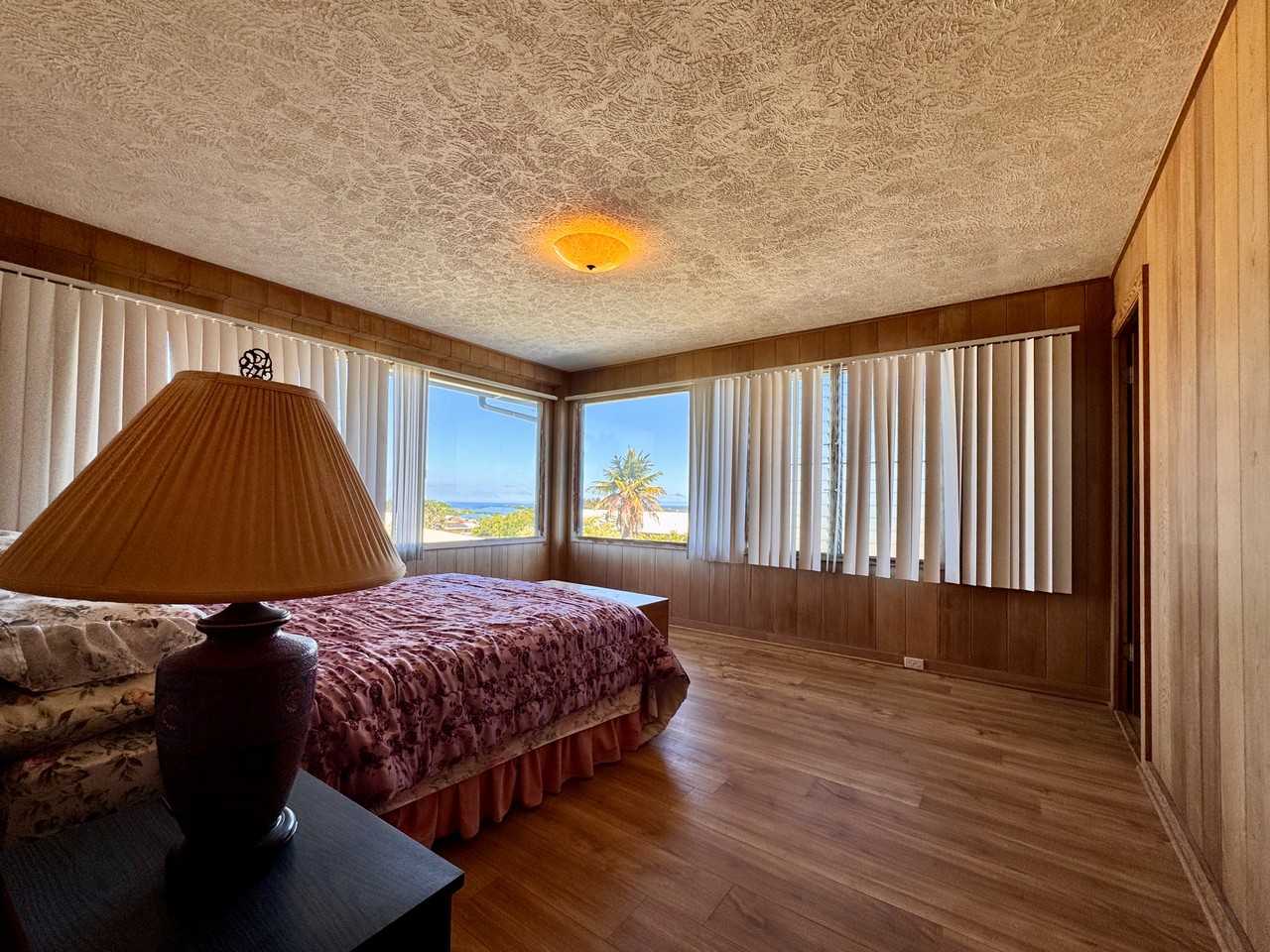 129 Kapualani Street - Photo 4 of 21