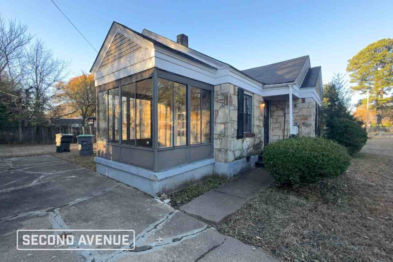 3387 Radford Rd - Photo 2 of 15