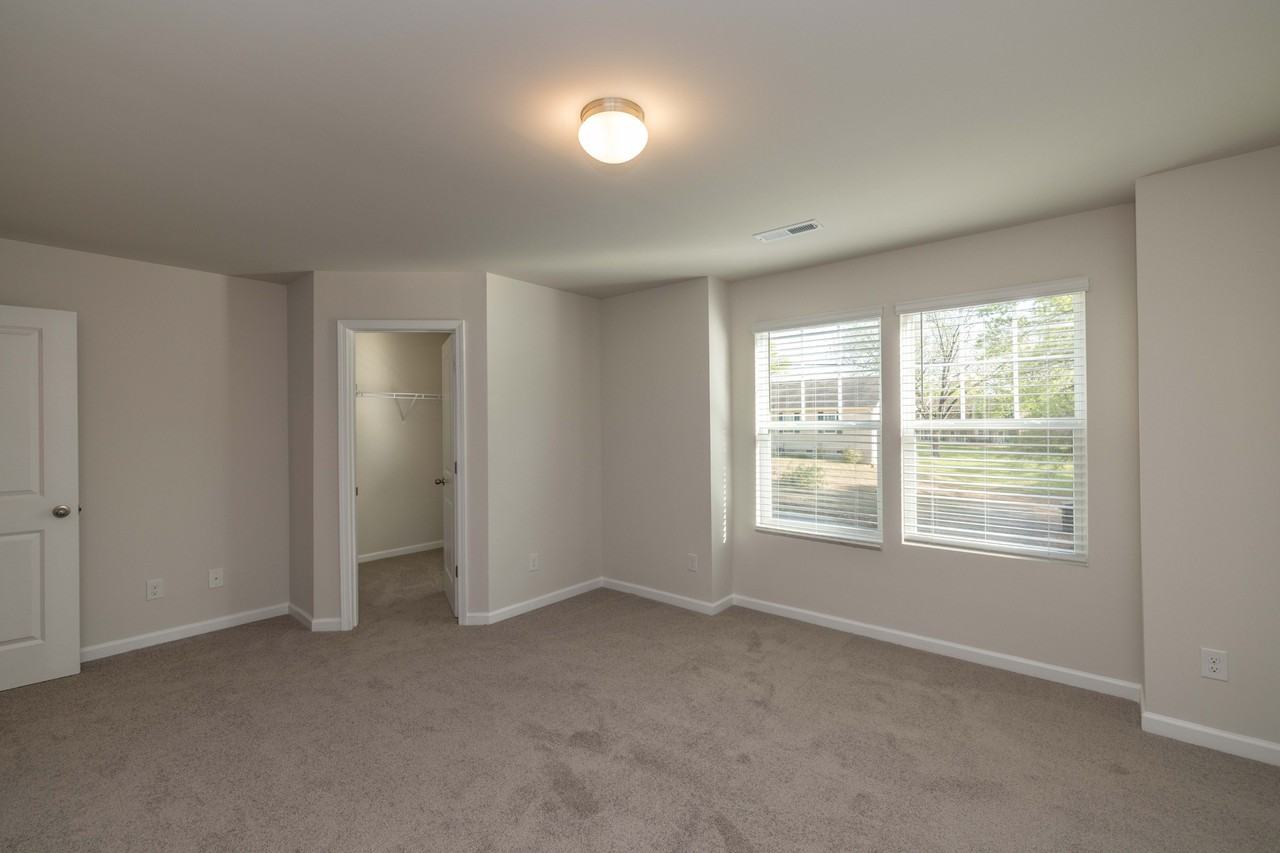 200 S Bell Ave #1 - Photo 6 of 10