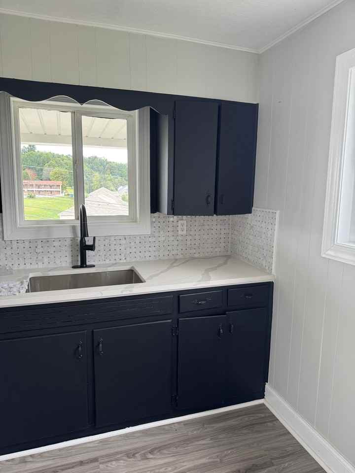 111 Roseview Drive 1-20 - 1 #1 - Photo 4 of 16