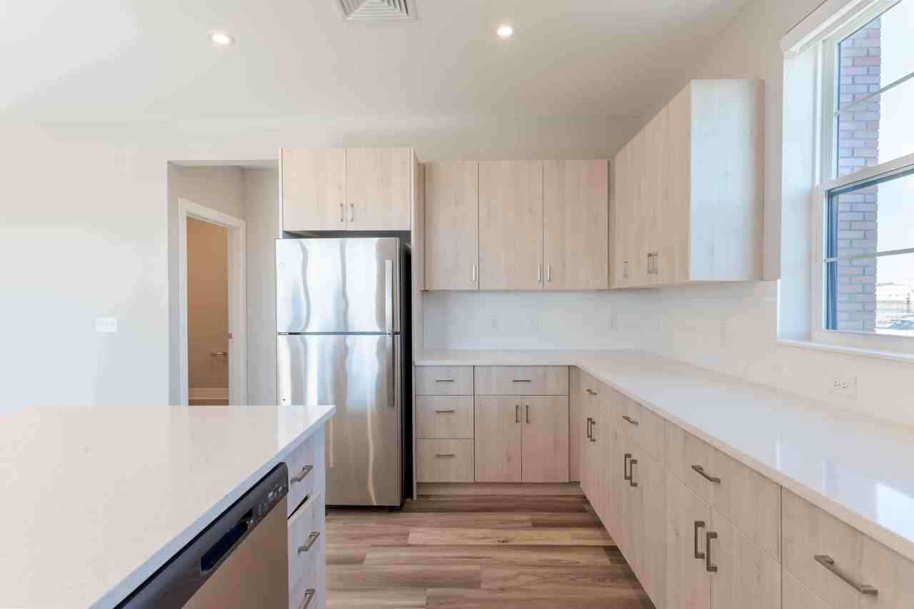 Creekline at Fairfield - Photo 3 of 40