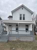 featured image of 804 Northeast Monroe Street