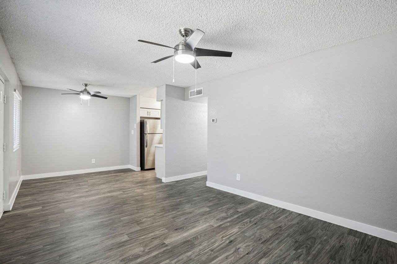 Atwater - Photo 6 of 34