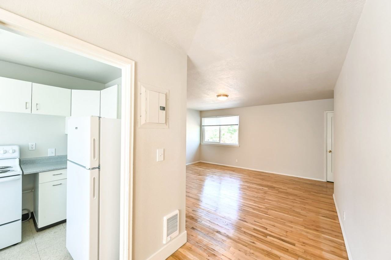 The Ellington - Photo 7 of 50