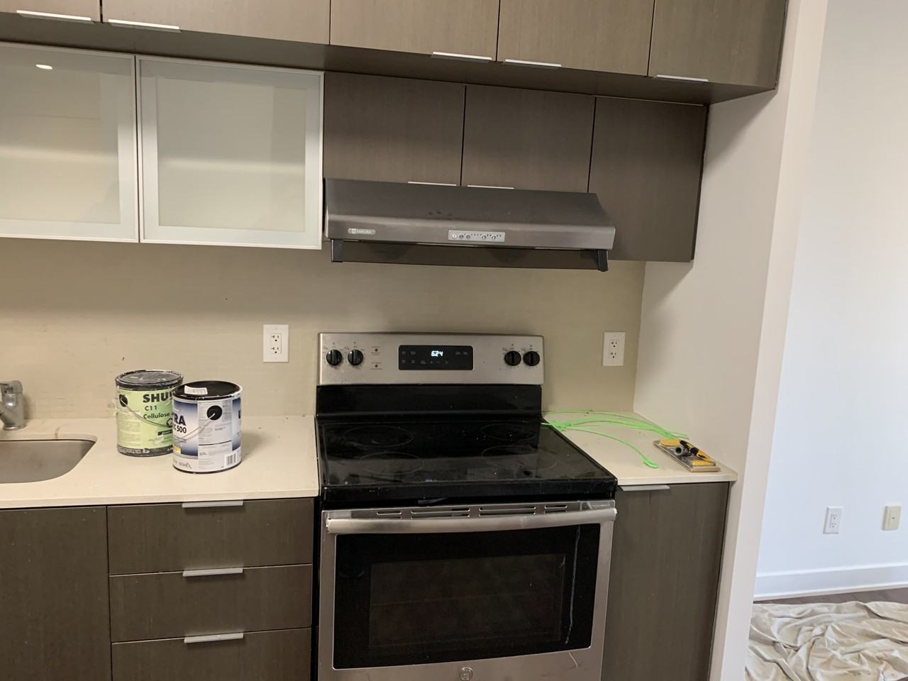 110 Charles St E - Photo 3 of 5