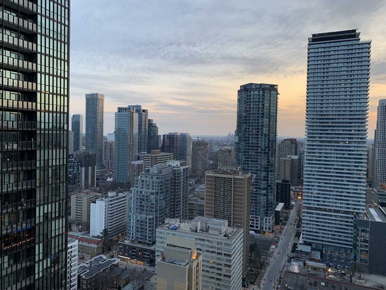 110 Charles St E - Photo 5 of 5