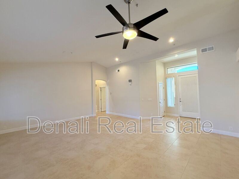 14452 N 98th Pl - Photo 6 of 30