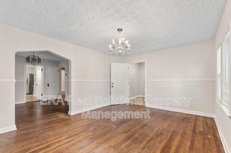 991 Lilley Ave - Photo 3 of 25