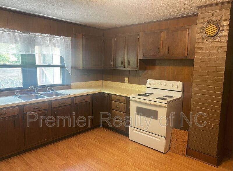 3964 Hwyn. - Photo 5 of 11