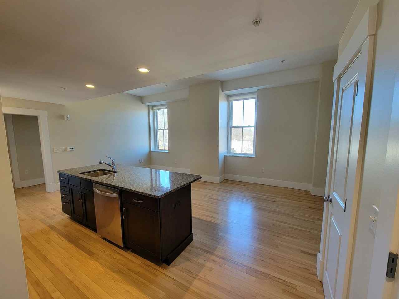 132 Main St - Photo 2 of 14