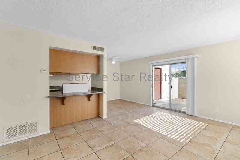 1452 N 54th Ln - Photo 3 of 16