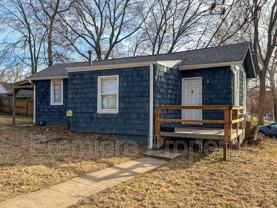 141 N Home Ave - Photo 1 of 1