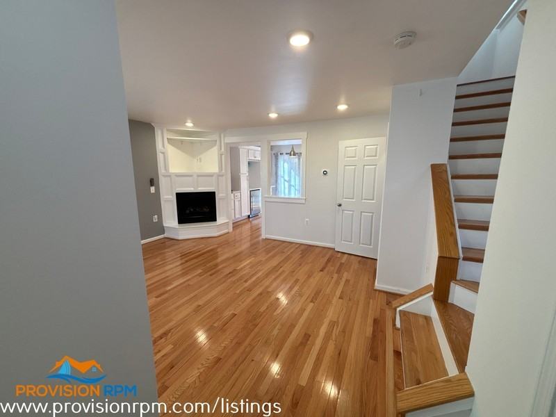 1618 Bishop Rd - Photo 2 of 25