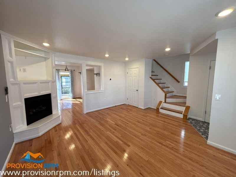 1618 Bishop Rd - Photo 4 of 25