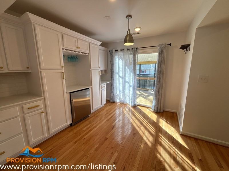 1618 Bishop Rd - Photo 7 of 25