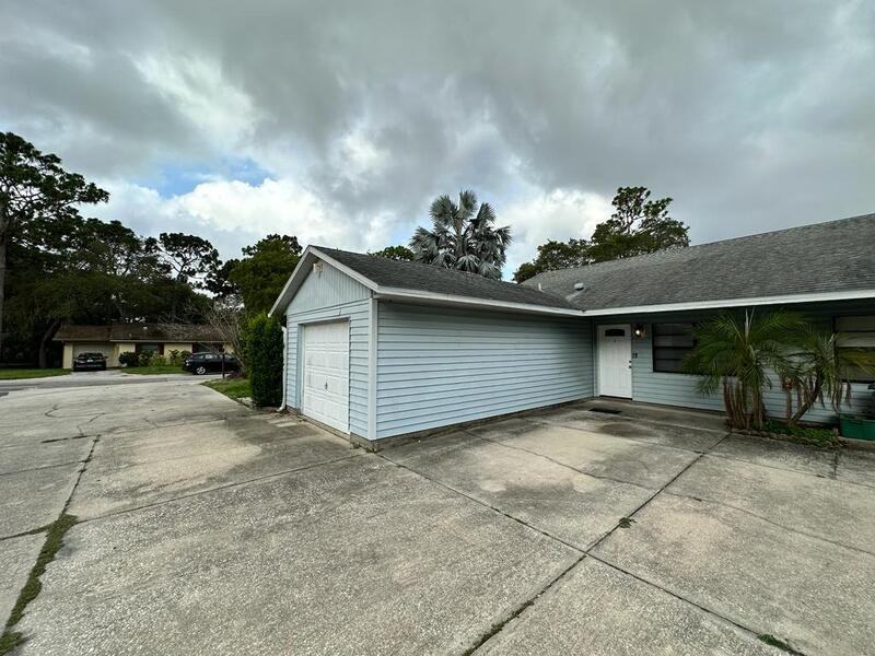 1159 E Rohe St - Photo 6 of 31