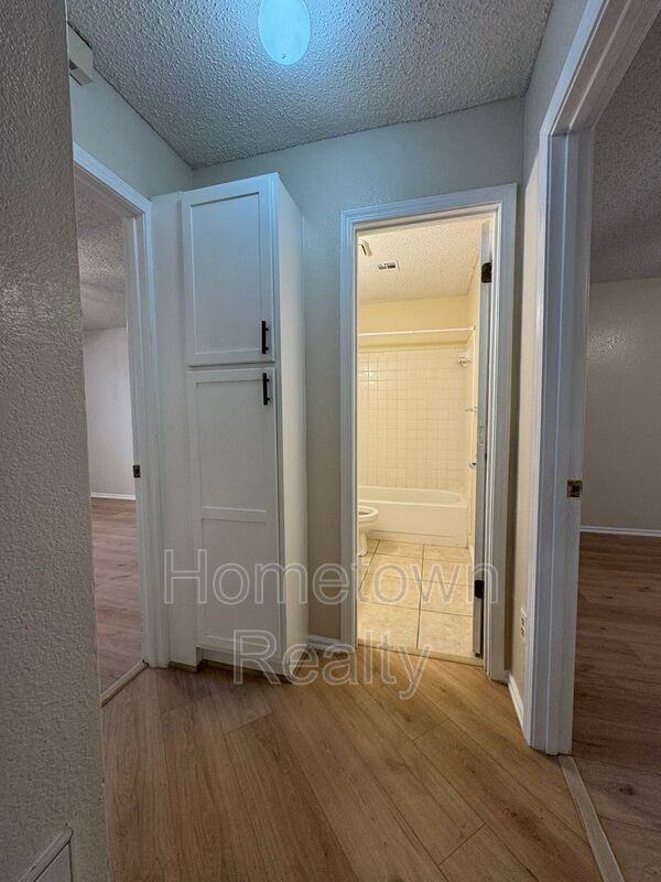 922 Nw 116th Ct - Photo 7 of 18