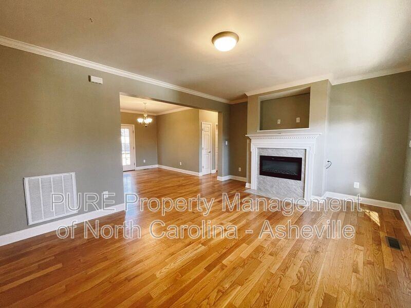 36 Delaware Ave - Photo 2 of 23