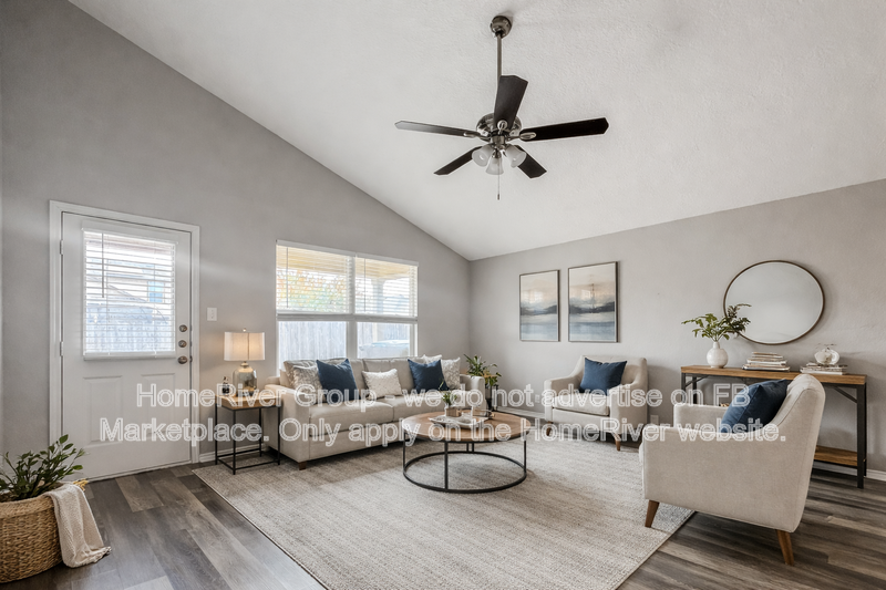 10426 Stampede Stead - Photo 3 of 32