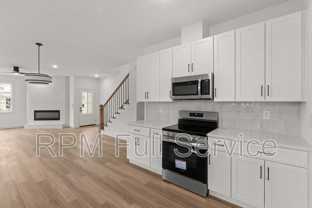 2109B 14th Ave N - Photo 1 of 1