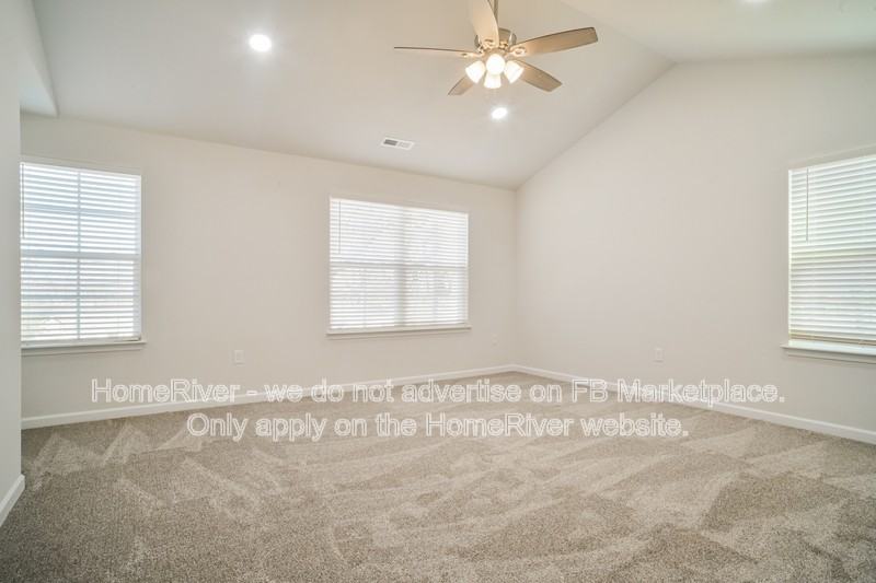 3625 Calvert St - Photo 7 of 20