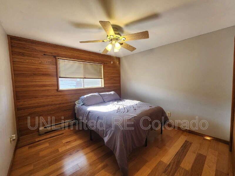 230 S Brentwood St #301 - Photo 7 of 12