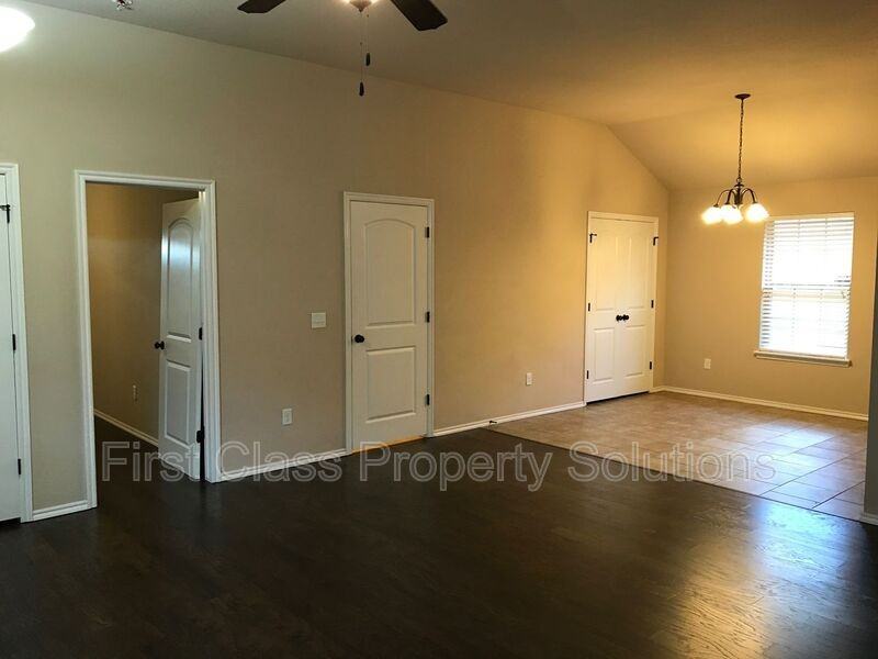 19816 Serenade Way - Photo 6 of 29