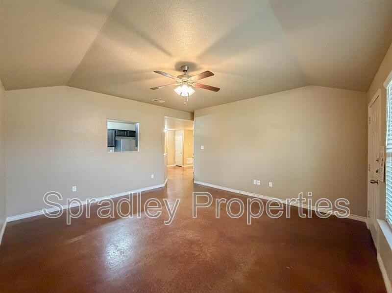 1571 Chance Ct - Photo 2 of 14