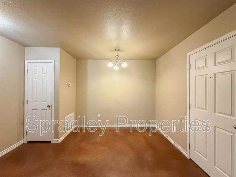 1571 Chance Ct - Photo 6 of 14