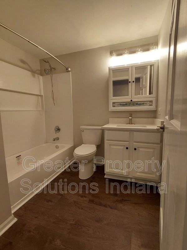 9053 W 155th Pl - Photo 5 of 8