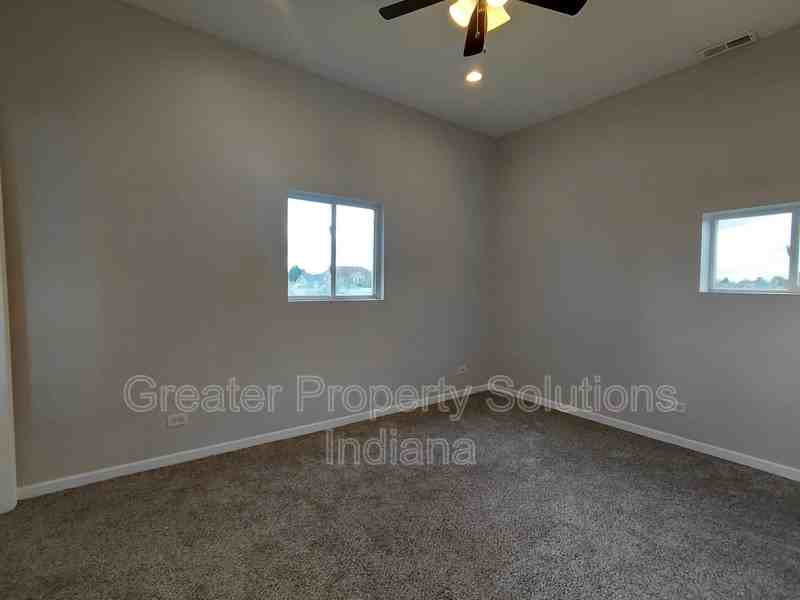 9053 W 155th Pl - Photo 7 of 8