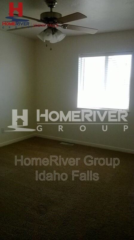 243 Bridger Dr - Photo 4 of 12