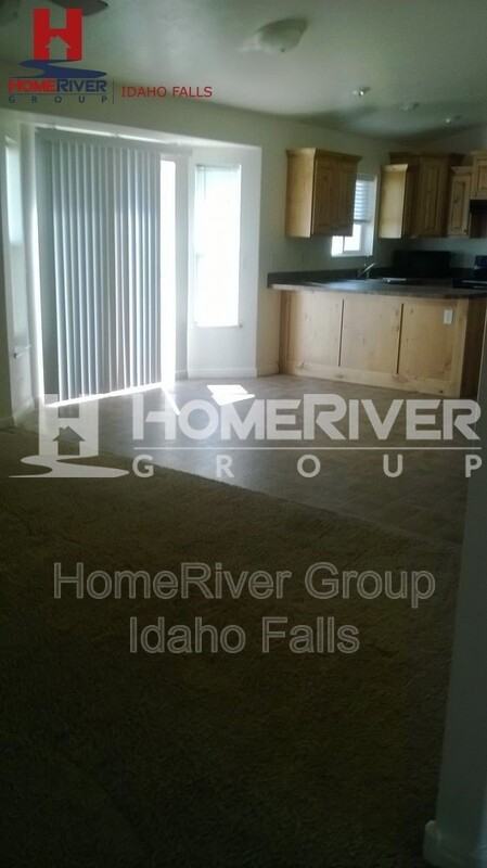 243 Bridger Dr - Photo 3 of 11