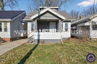 1840 Marne Ave - Photo 1 of 1