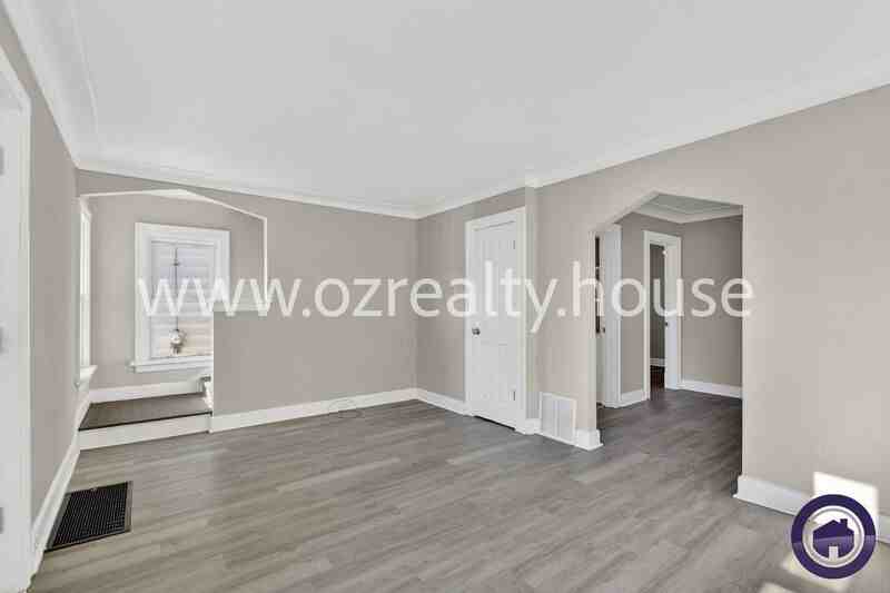 1840 Marne Ave - Photo 4 of 23