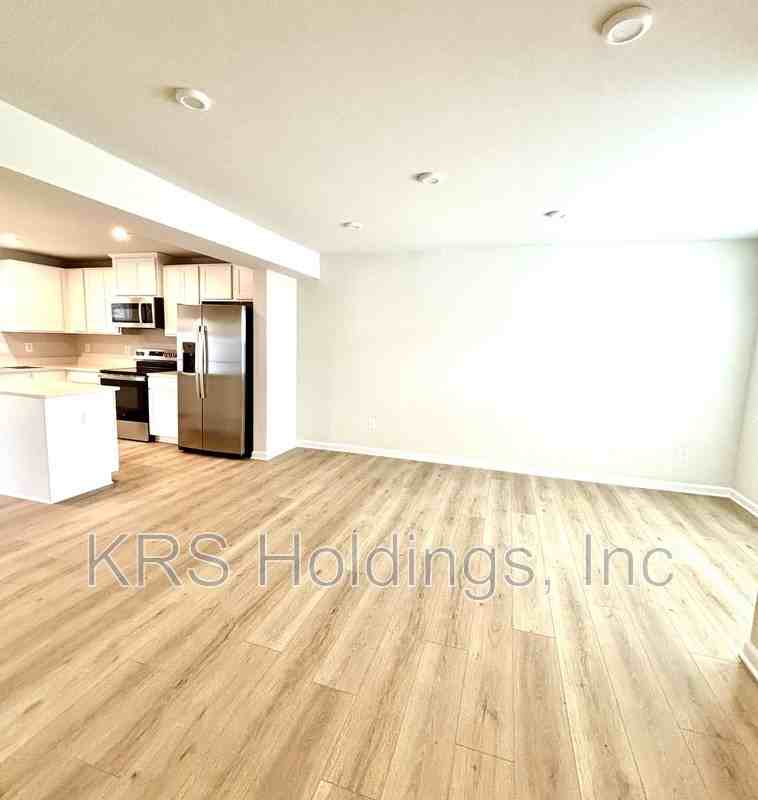 3368 Marble Loop - Photo 3 of 7