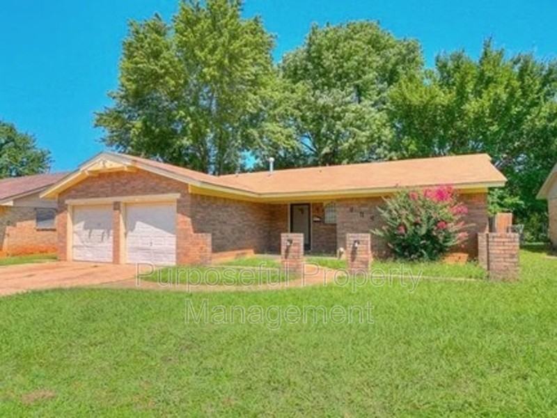 809 Meadowgreen Dr - Photo 2 of 12