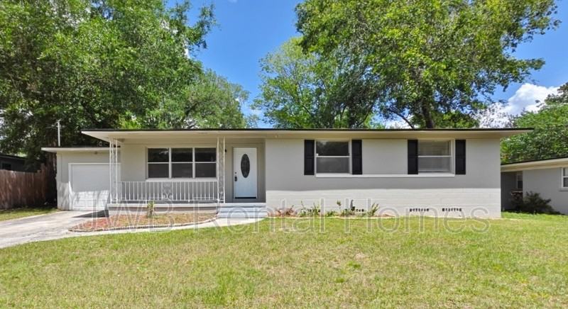 7035 Biddy Ln - Photo 2 of 9