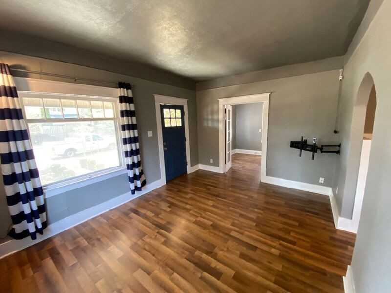 1017 Elm St Nw - Photo 3 of 20