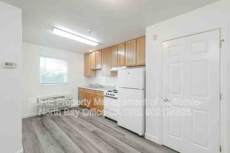 154 Railroad Ave #5 - Photo 6 of 17