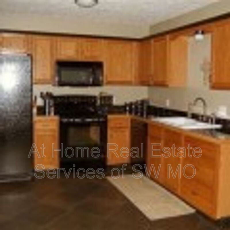 3128 W College St - Photo 4 of 8