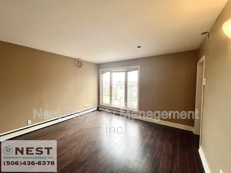 227 West Lane - Photo 2 of 26