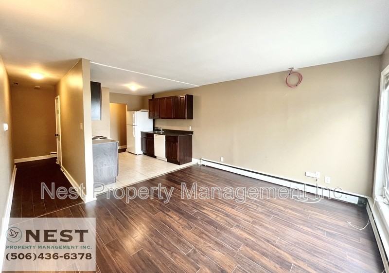 227 West Lane - Photo 4 of 26