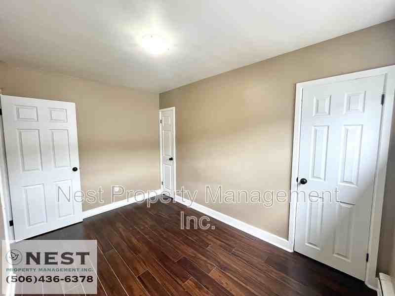 227 West Lane - Photo 7 of 26