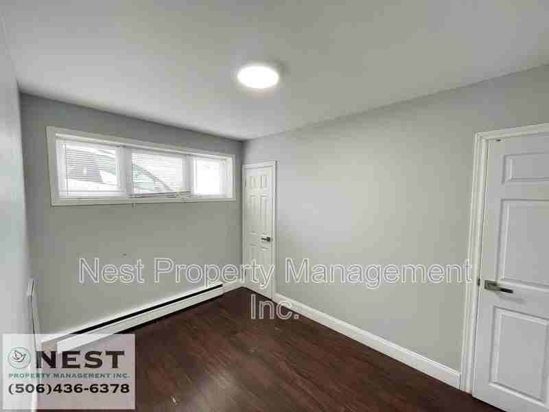 227 West Lane - Photo 7 of 18