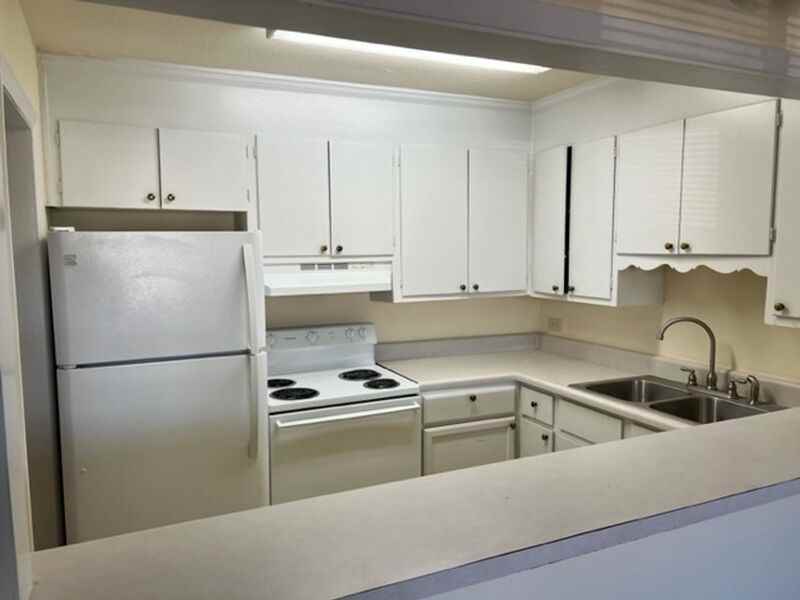 2121 Angus Rd #11 - Photo 3 of 9