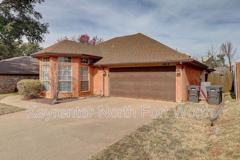 1824 Dorchester St - Photo 2 of 44