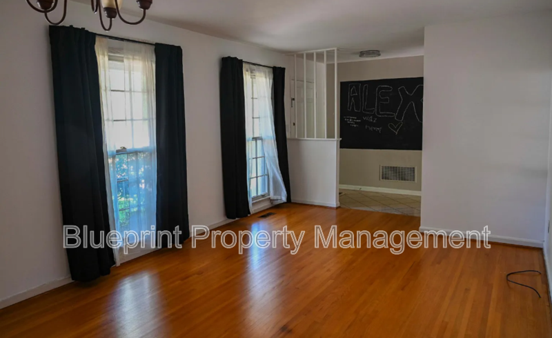 1316 58th St S - Photo 5 of 9