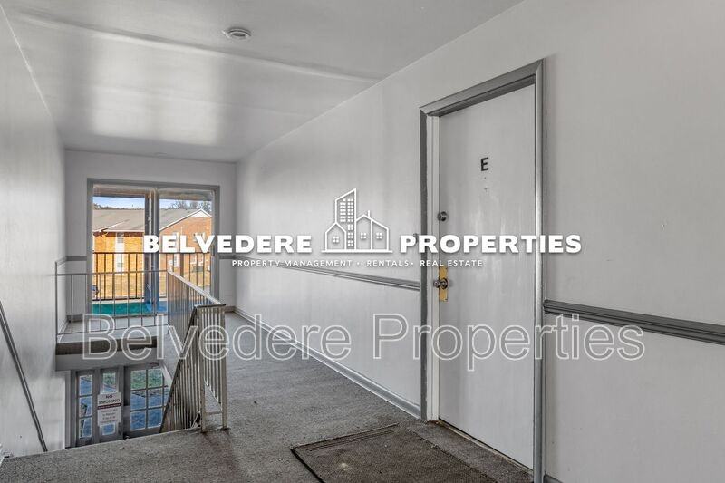 2819 - Photo 5 of 22